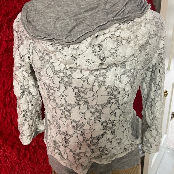 Sweatshirt by Bordeaux - Picture 3 of 4